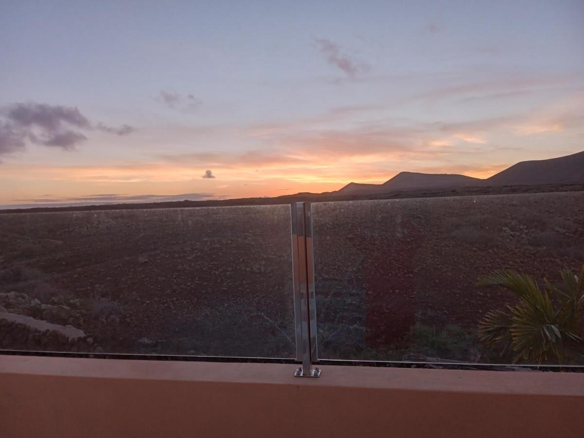 コラレホ Casa Livia Pool & Sunsetヴィラ エクステリア 写真